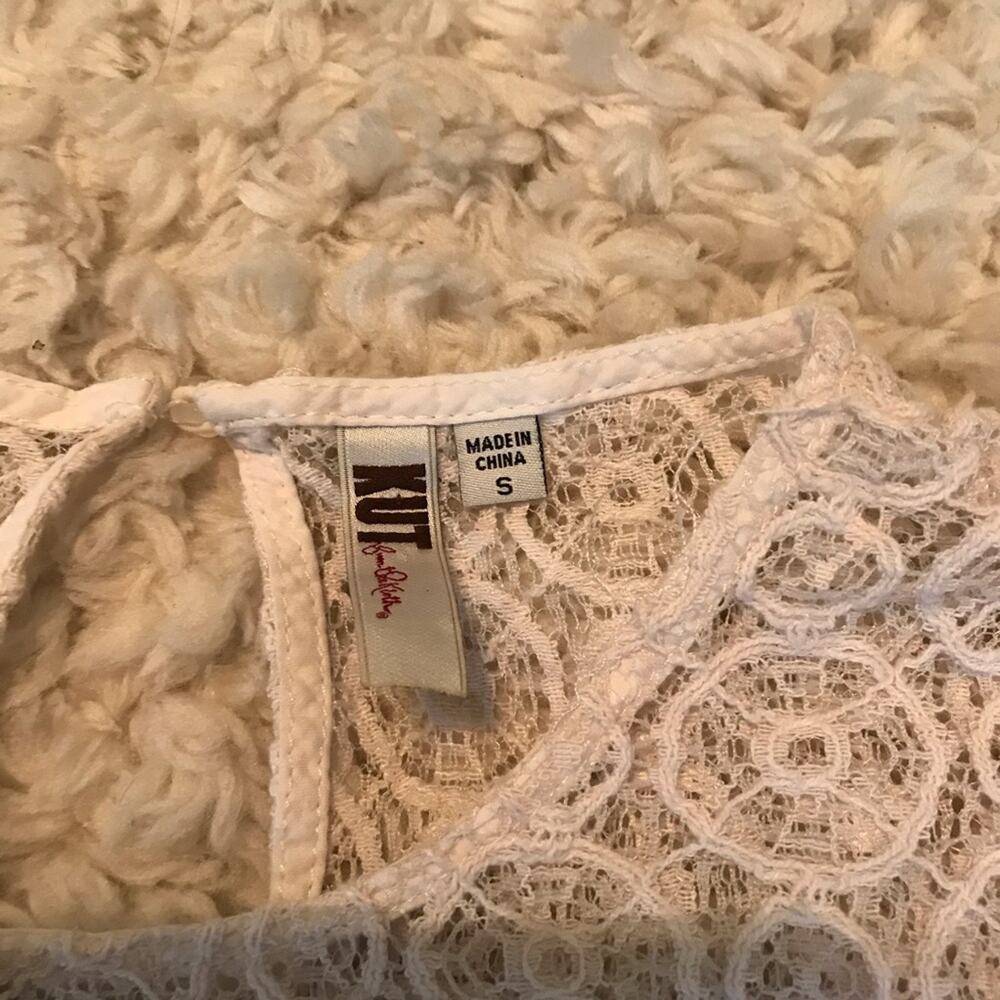 Kut from the Kloth floral lace Pom detail small - Picture 5 of 5